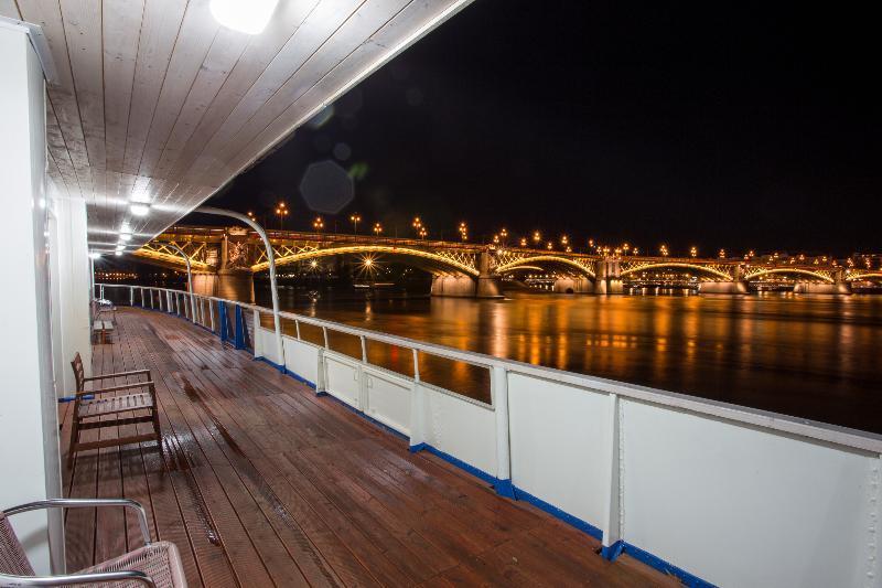 Botel Grand Jules - Boat Budapeste